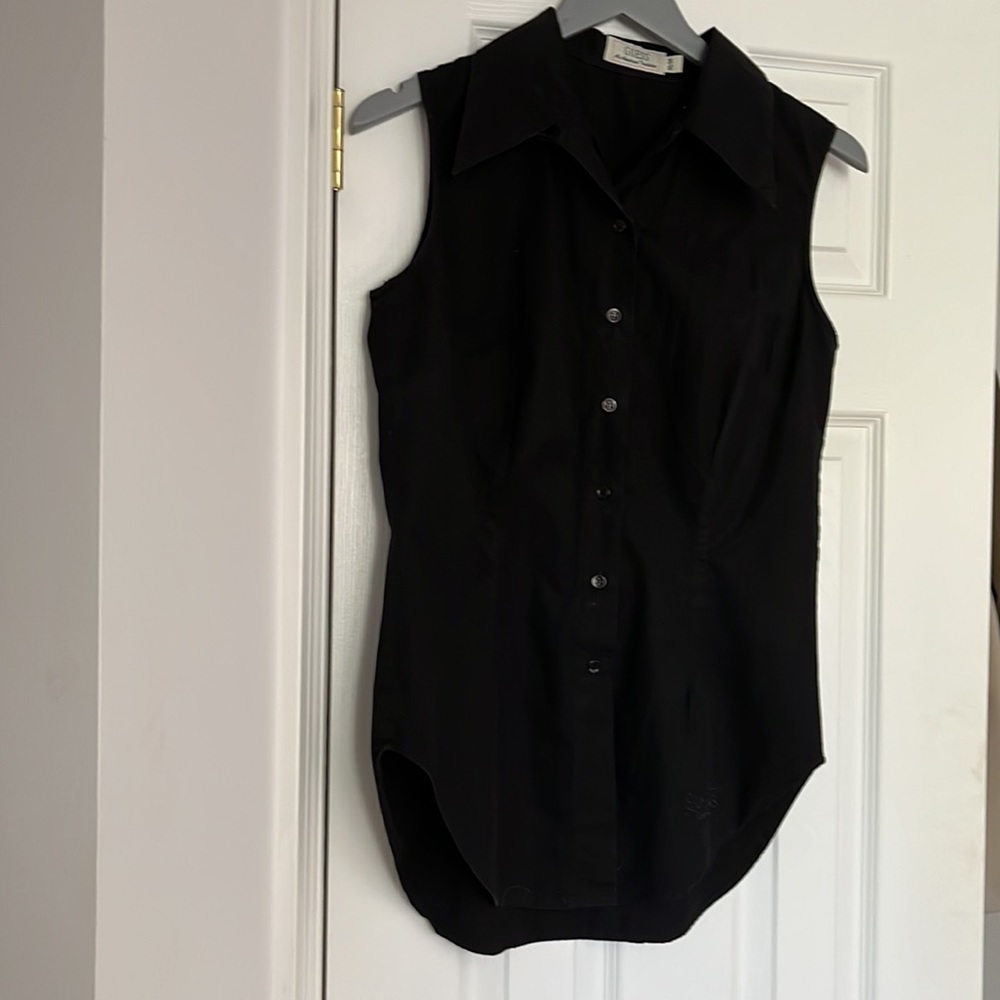 Guess Black Sleeveless Button-Down Shirt